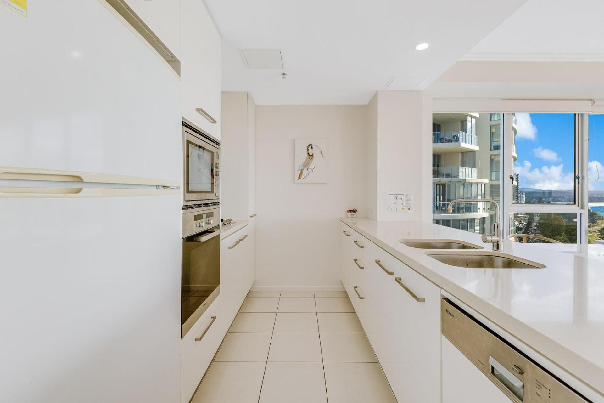 Apartment Reflections On The Sea Unit 1501a Gold Coast